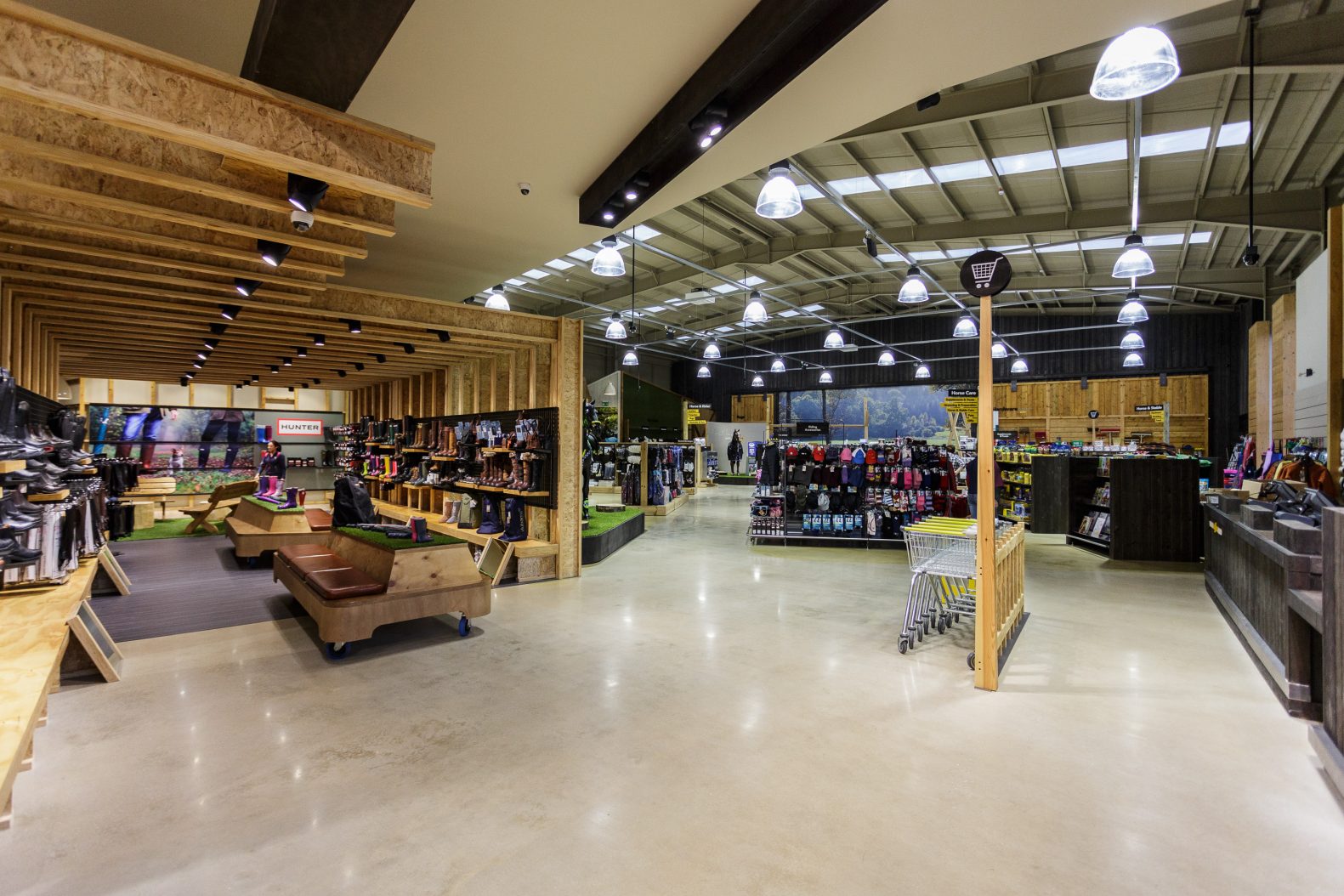 Naylors Equestrian Retail Design