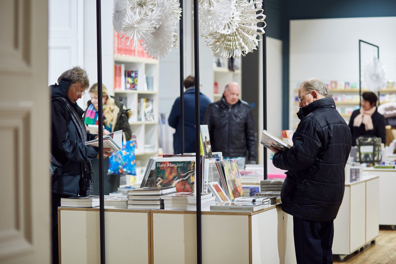 Shopping at Manchester Art Gallery